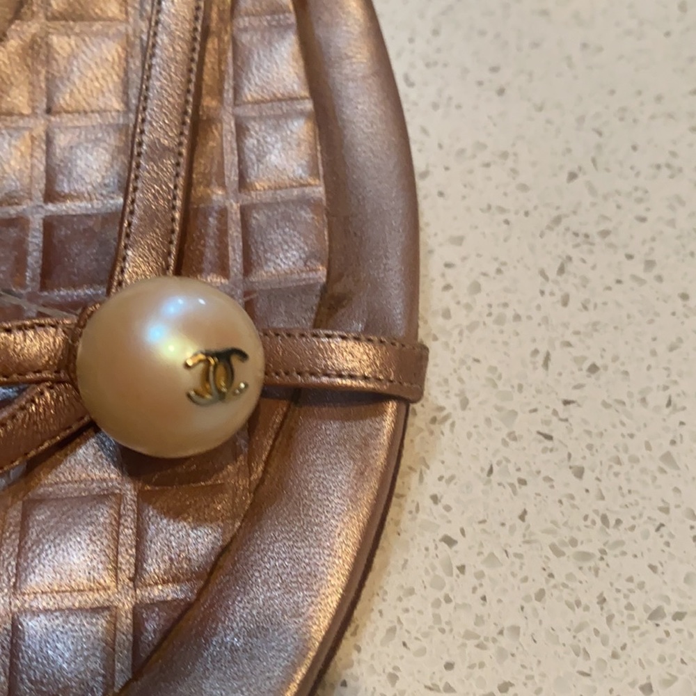 Vintage Chanel - Picture 3 of 8